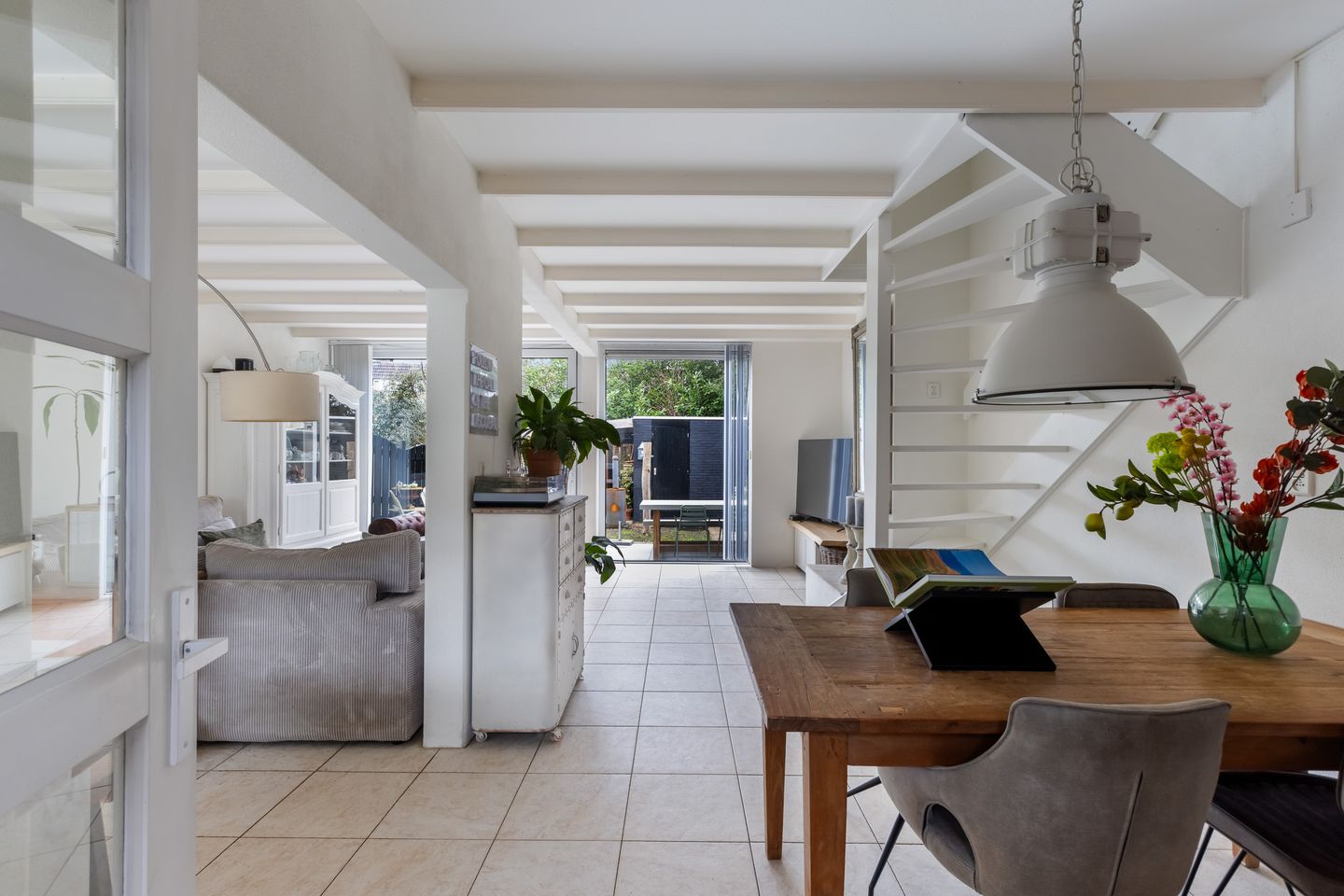 Foto 5 van Pluim-es 58