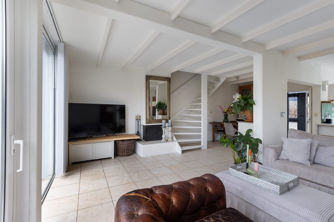 Foto 8 van Pluim-es 58