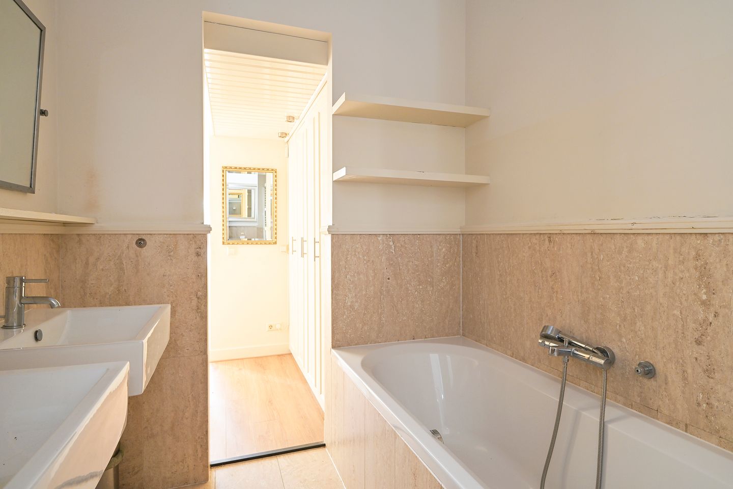 Foto 19 van Badhuisweg 203-A