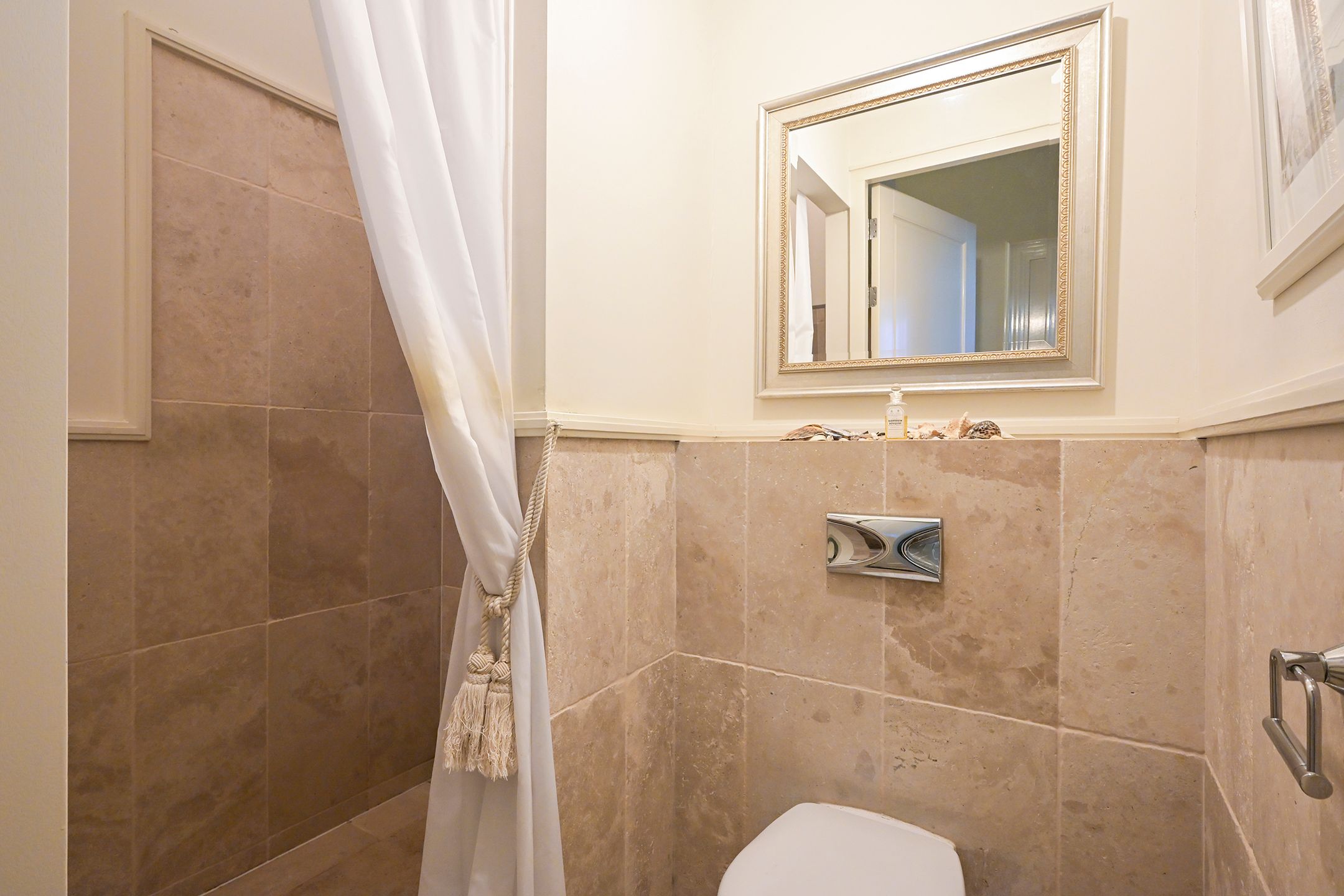 Foto 24 van Badhuisweg 203-A