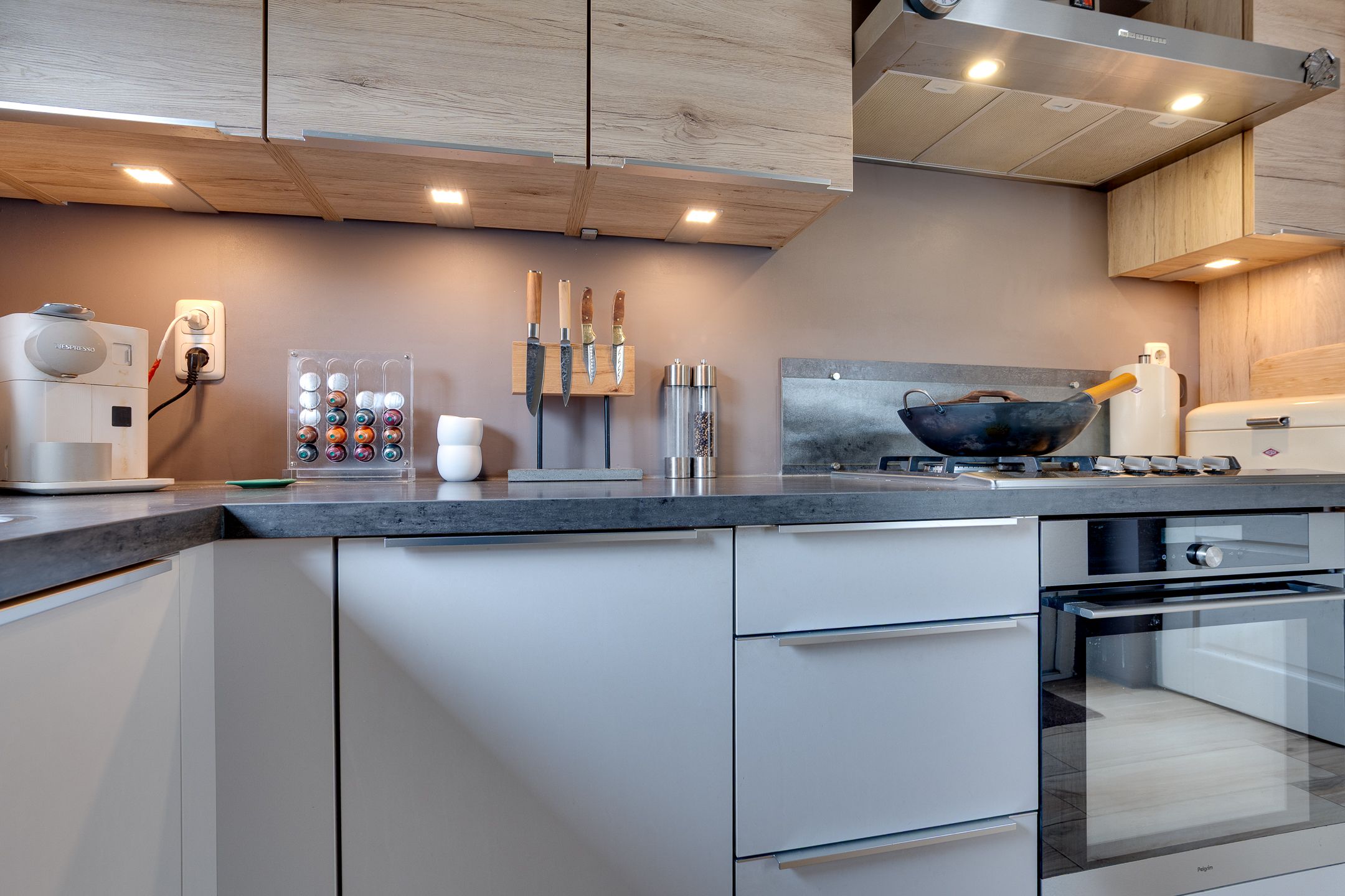 Photo 12 of Koraalstoep 7