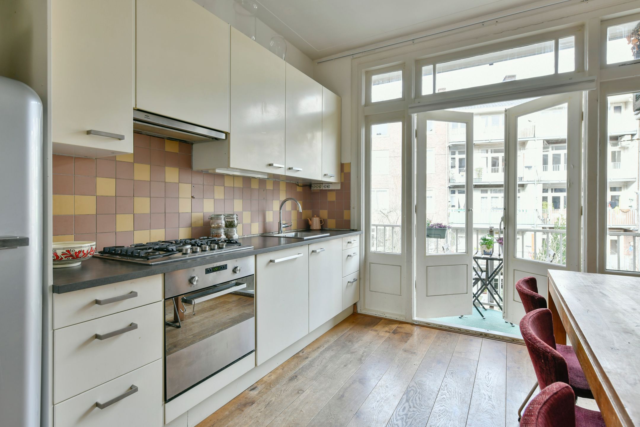 Foto 9 van Lekstraat 104-2