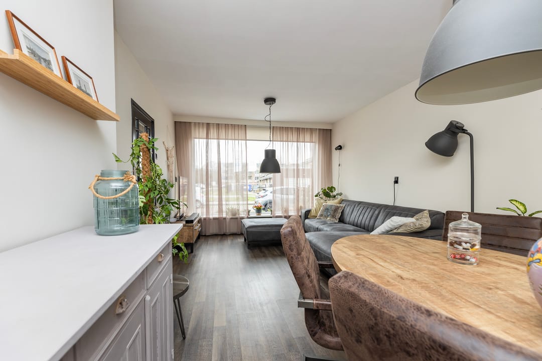 Foto 8 van Dr. Plesmanstraat 43