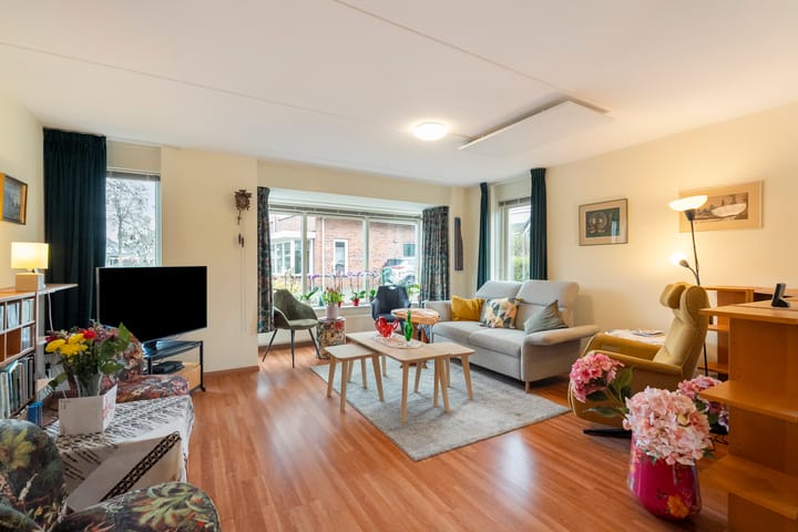 Photo 2 of Bargengd 43