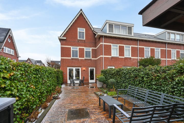 Job van der Zeelaan 43