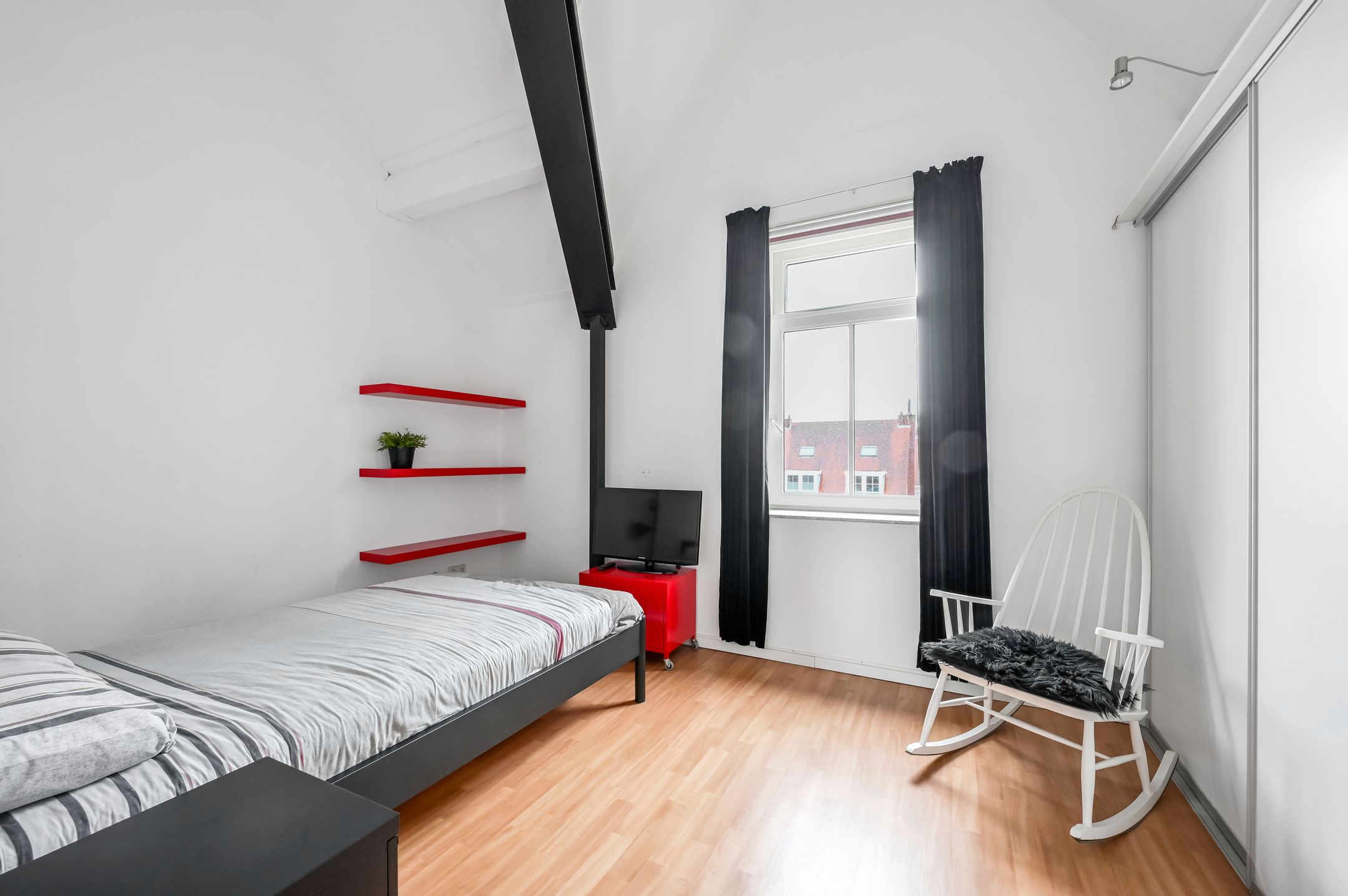 Foto 27 van Job van der Zeelaan 43