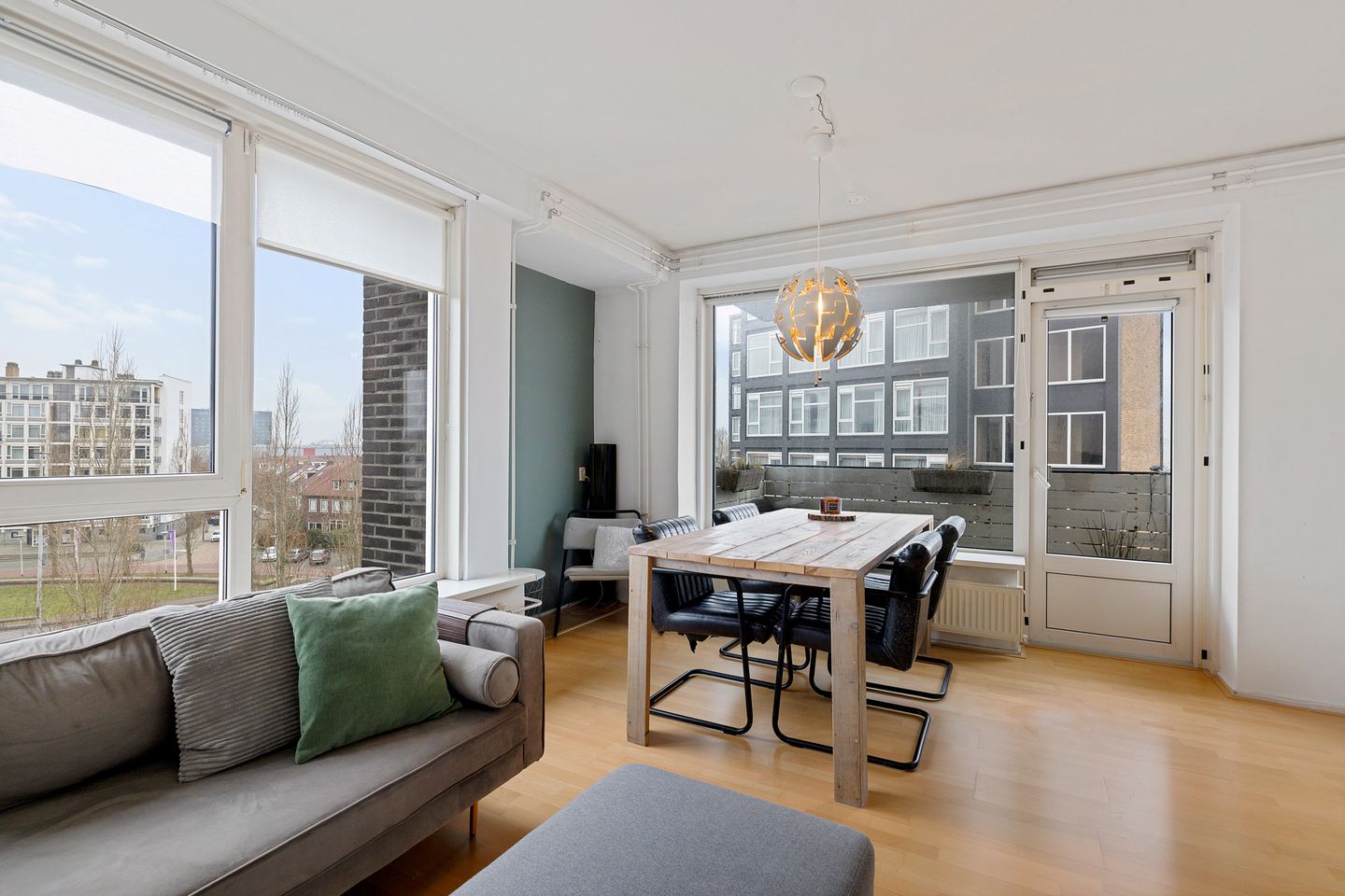 Foto 20 van Europaplein 23-E