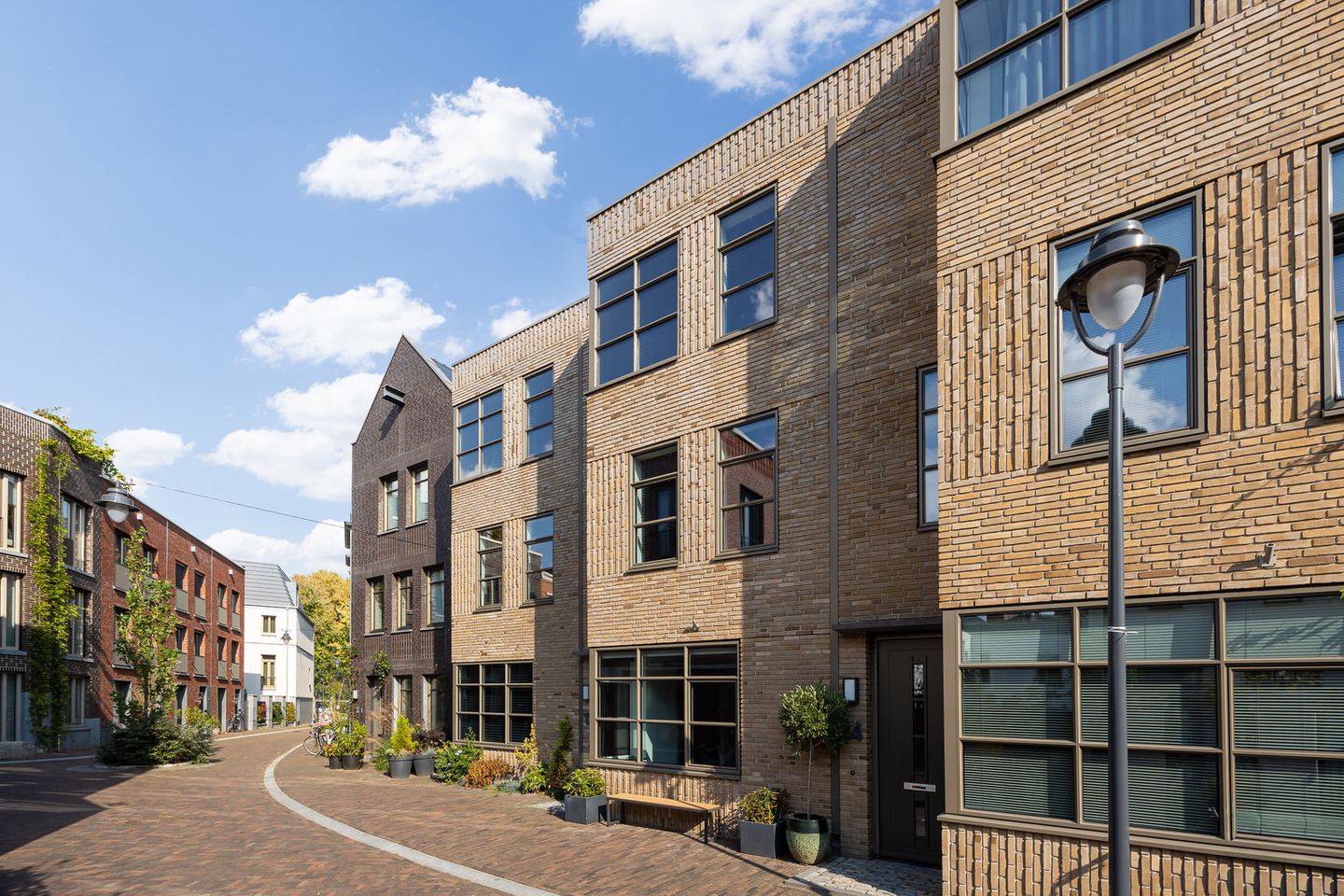 Foto 44 van Zoemerenstraat 12