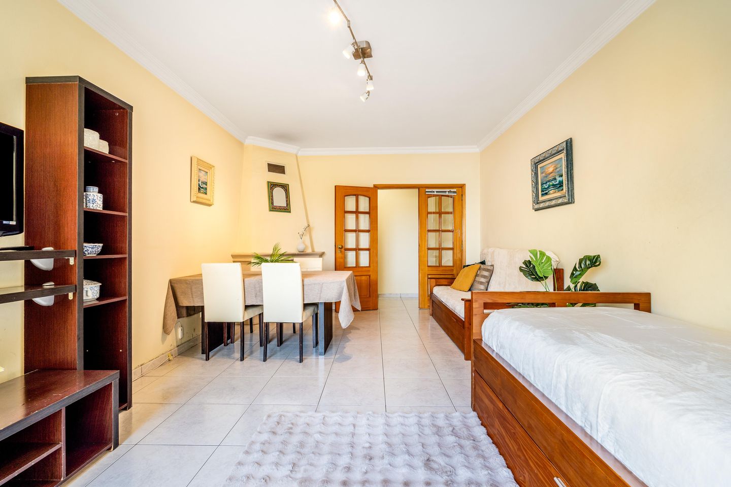 Foto 4 van Rua eng Jose Bivar Ed Plaza 2H