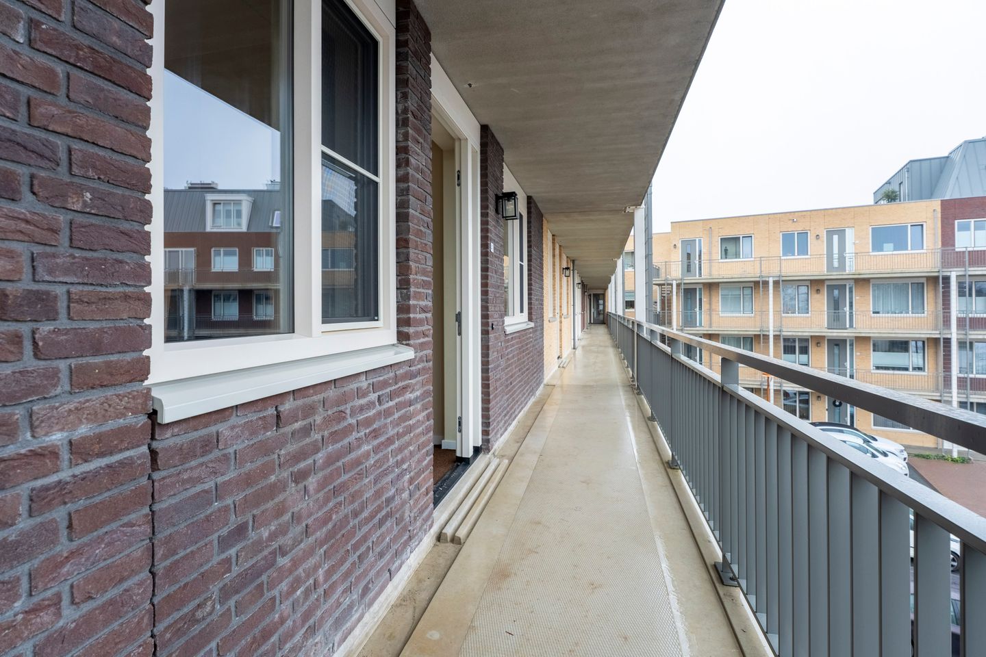 Foto 25 van E.E. van der Laanstraat 40