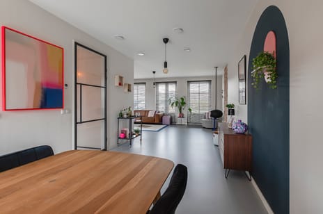 Bastion 6 tertiary image