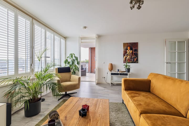 Photo 2 of Dijkplein 48