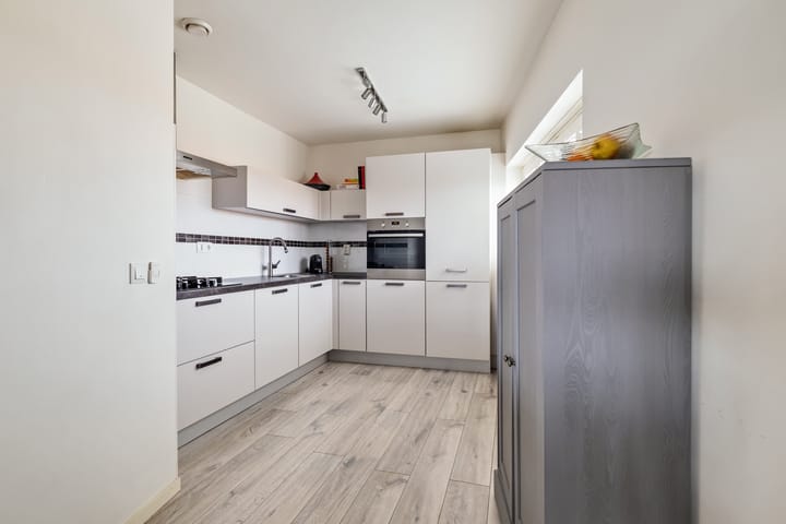 Photo 14 of Dijkplein 48