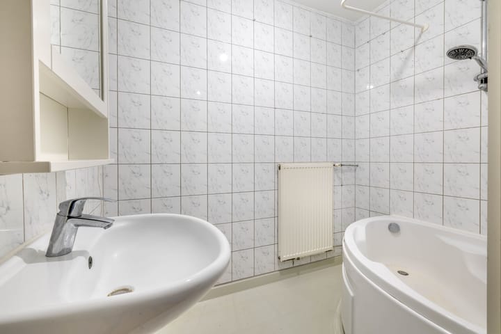 Photo 15 of Lange Hilleweg 75-A