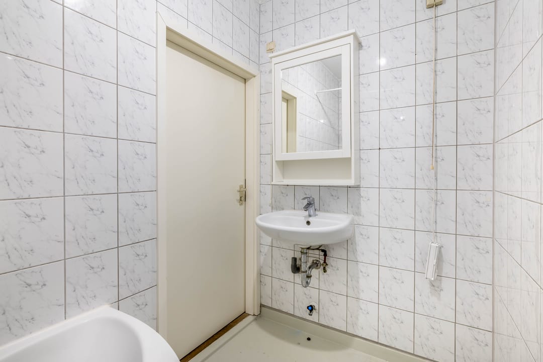 Photo 17 of Lange Hilleweg 75-A