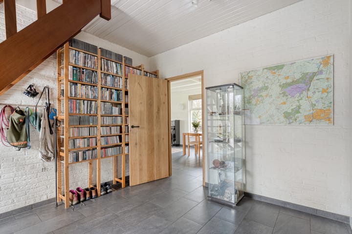 Photo 3 of Stroovledder 11-A