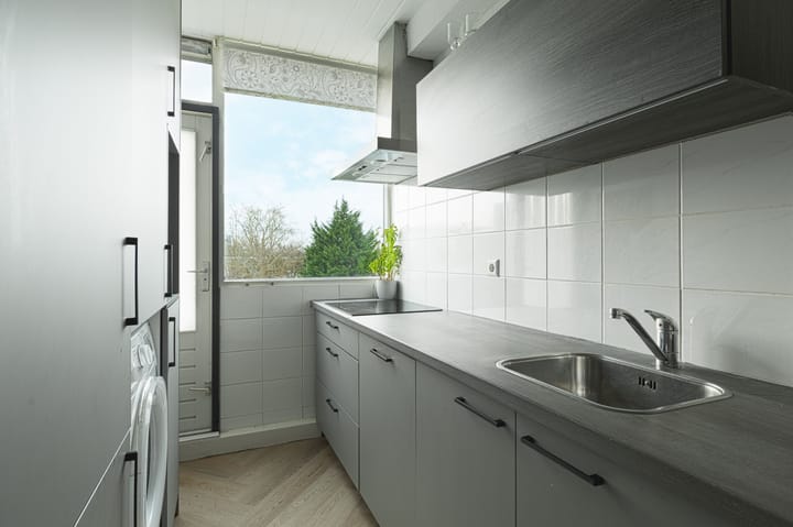 Foto 3 van Van Anrooystraat 15