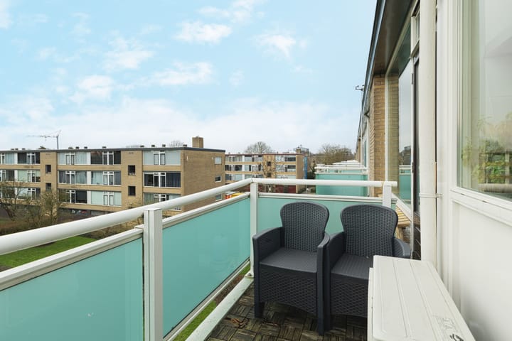 Foto 4 van Van Anrooystraat 15