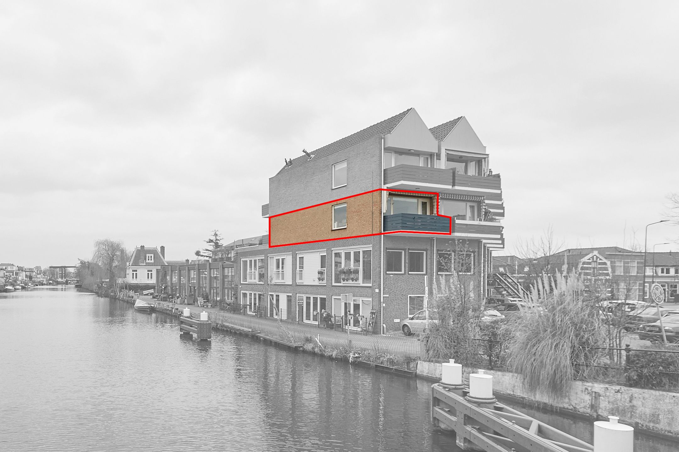 Overrijn 8, Leiden