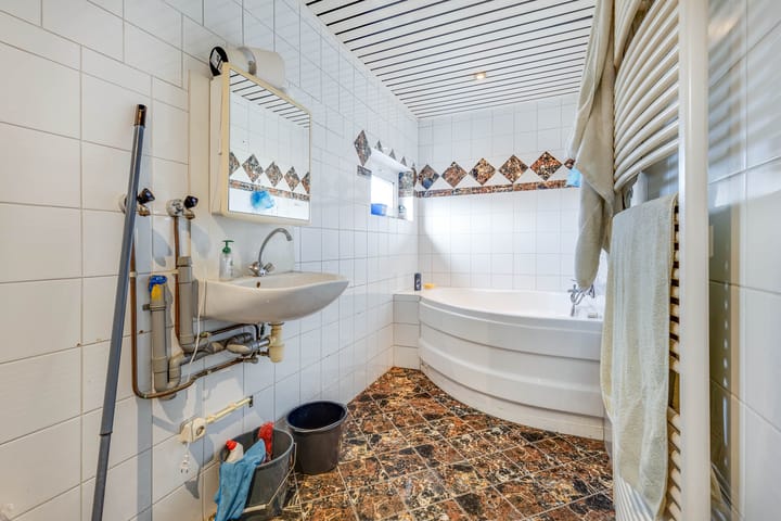 Foto 15 van Waubacherweg 7