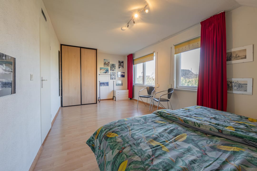 Photo 47 of Mantet 18