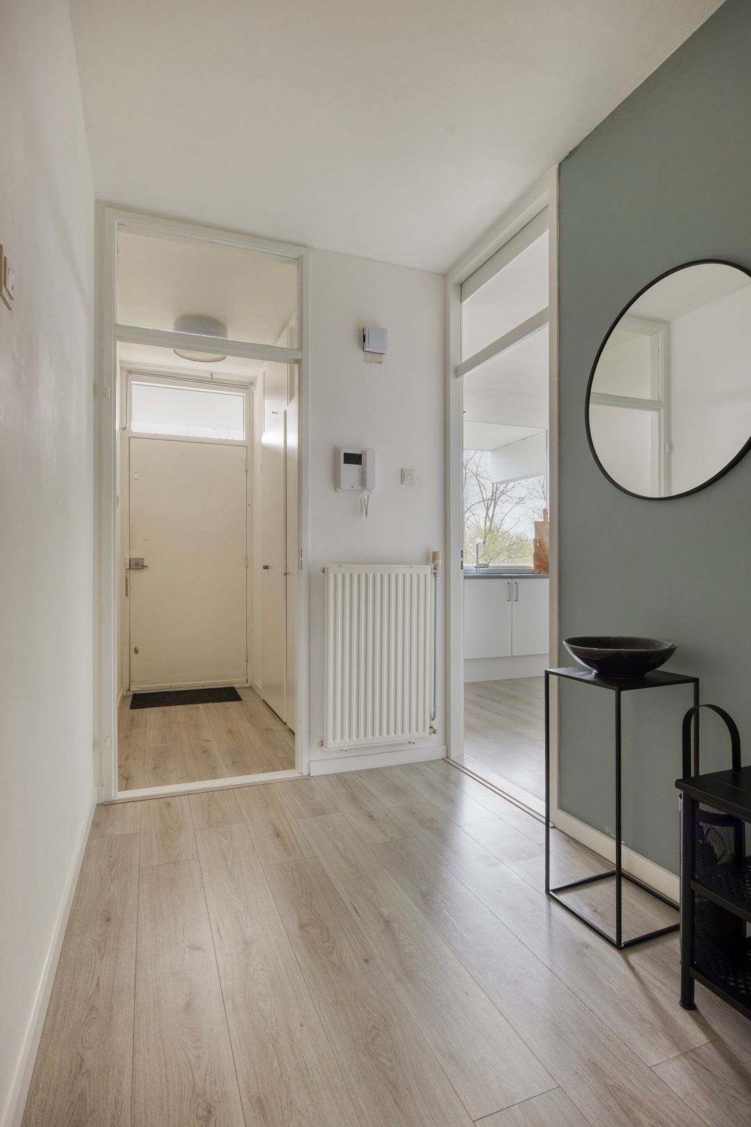 Foto 8 van Pollux 335