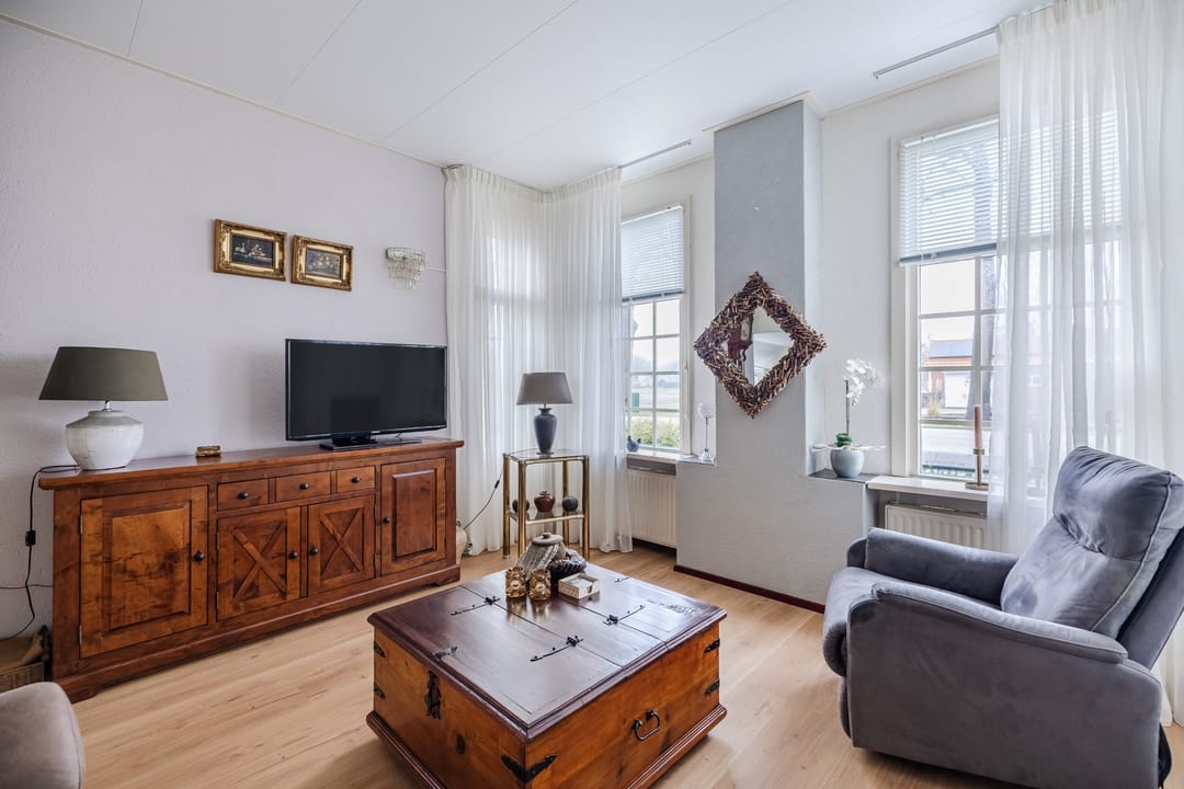 Photo 7 of Weenderstraat 123