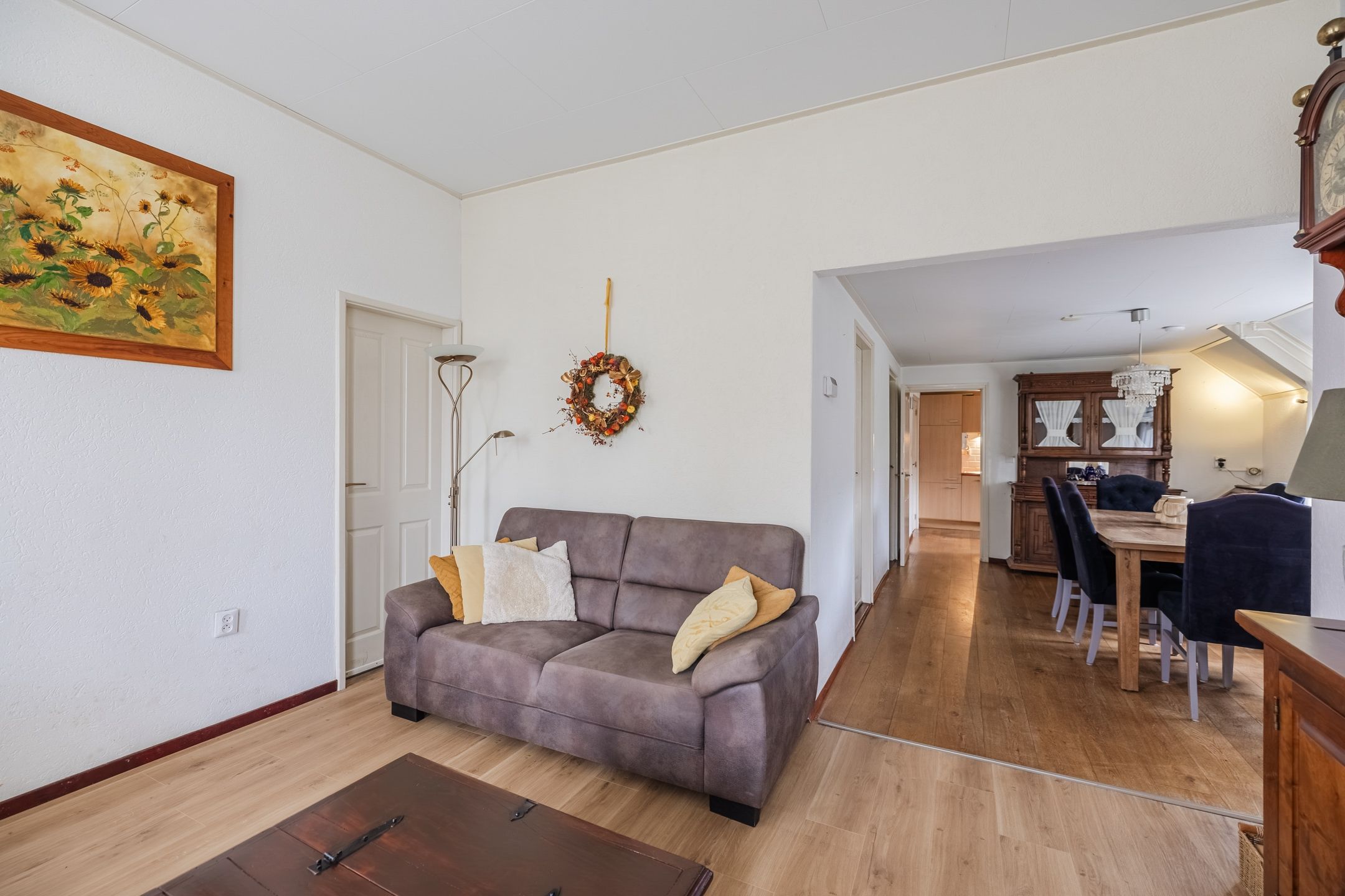 Photo 9 of Weenderstraat 123