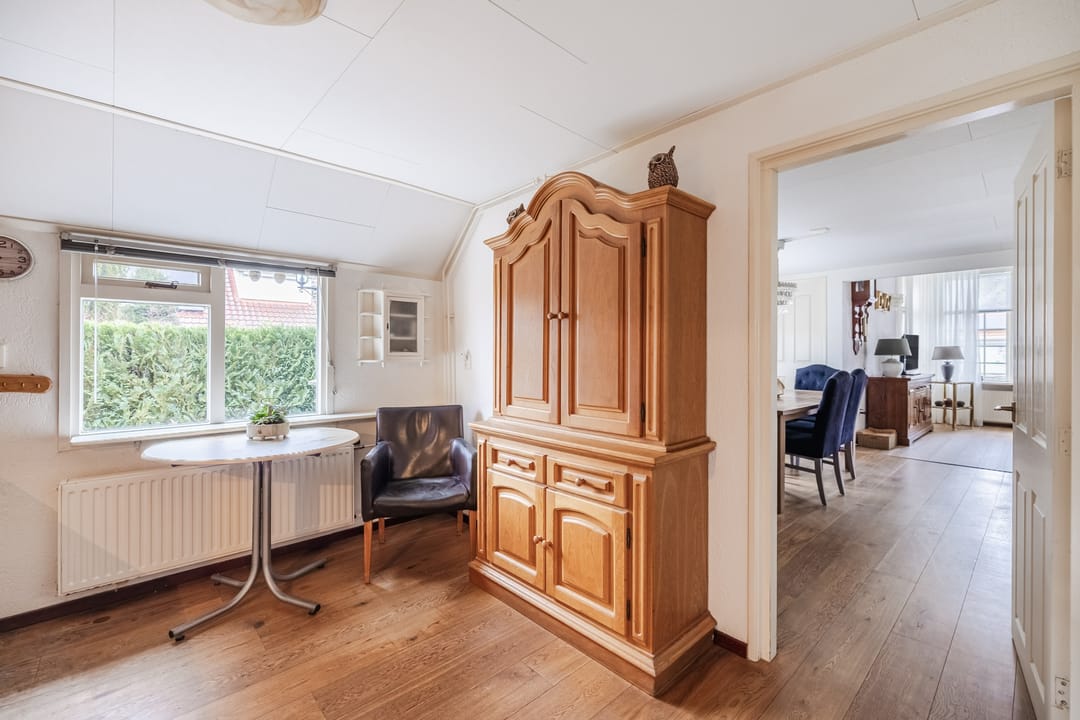 Photo 16 of Weenderstraat 123