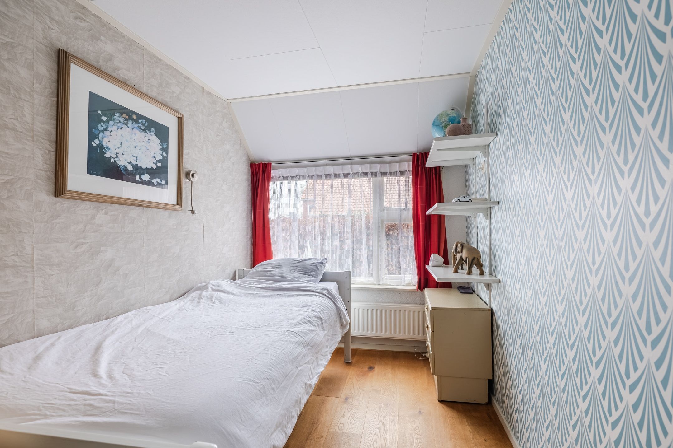 Photo 21 of Weenderstraat 123