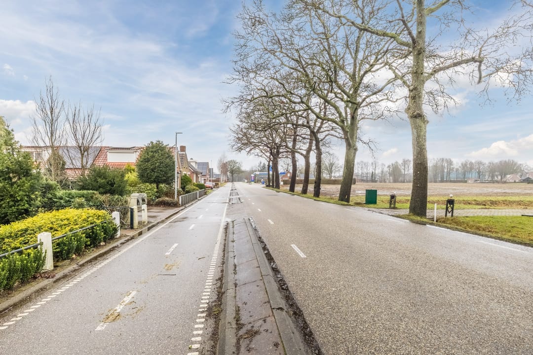 Photo 41 of Weenderstraat 123