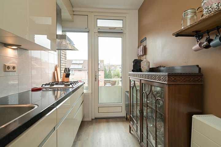 Photo 2 of Lindelaan 215