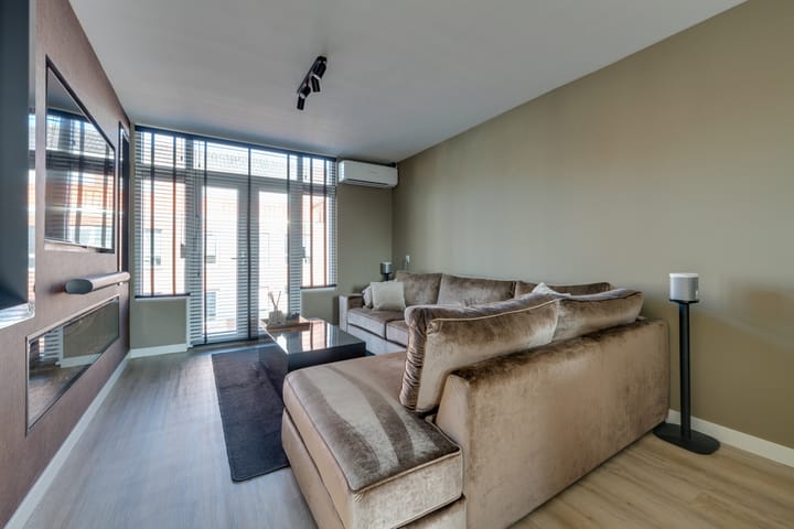 Foto 2 van Julianastraat 14-A