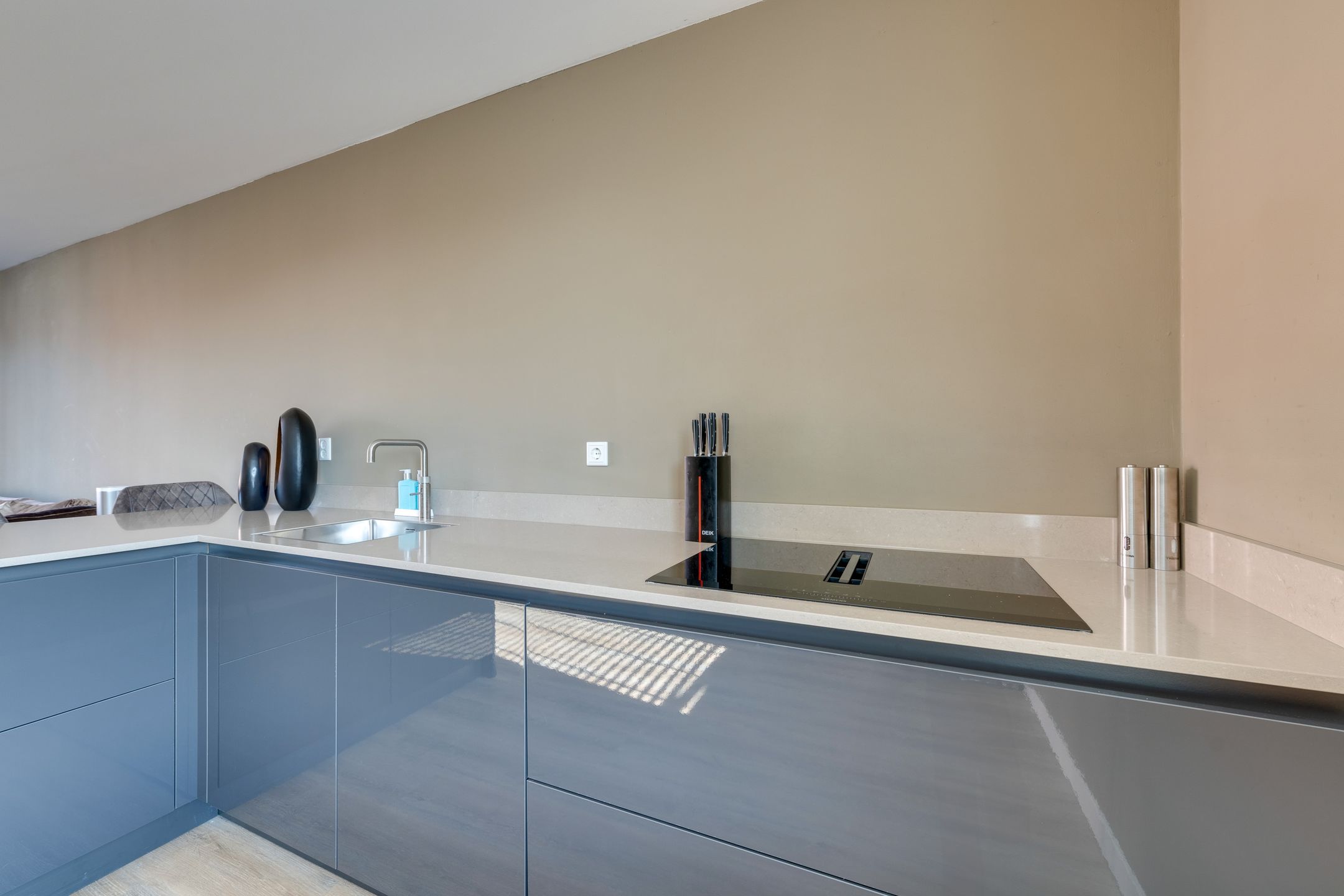 Foto 18 van Julianastraat 14-A