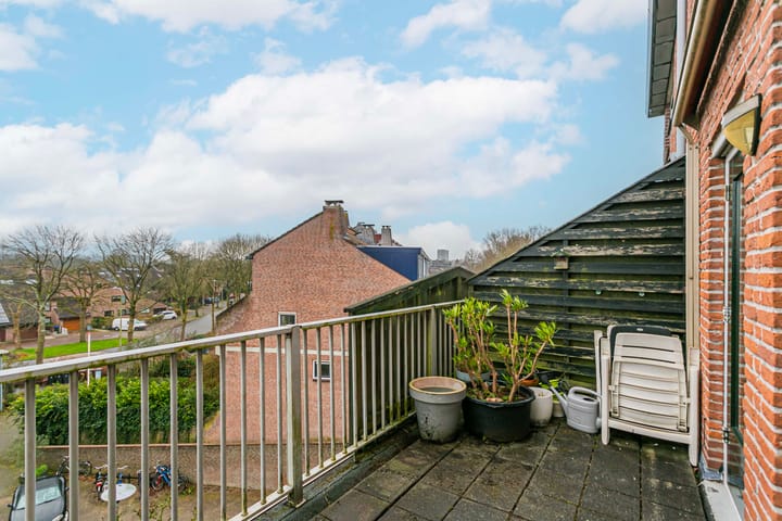 Photo 3 of Albert van Dalsumlaan 343