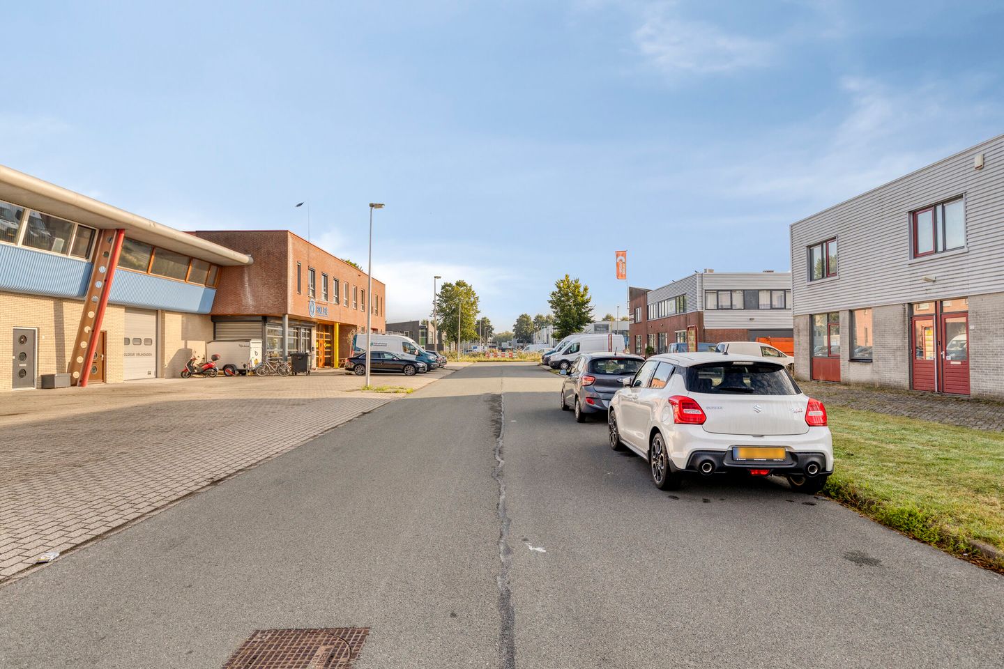 View photo 5 of Impuls 151