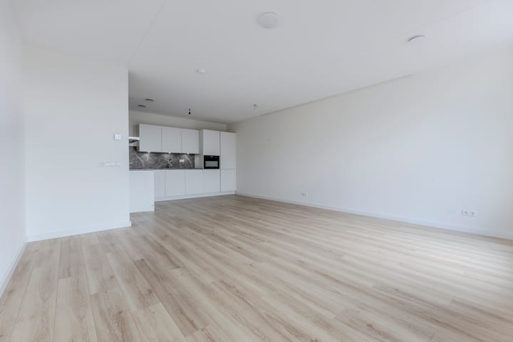 Photo 5 of Helderseweg 15-D4