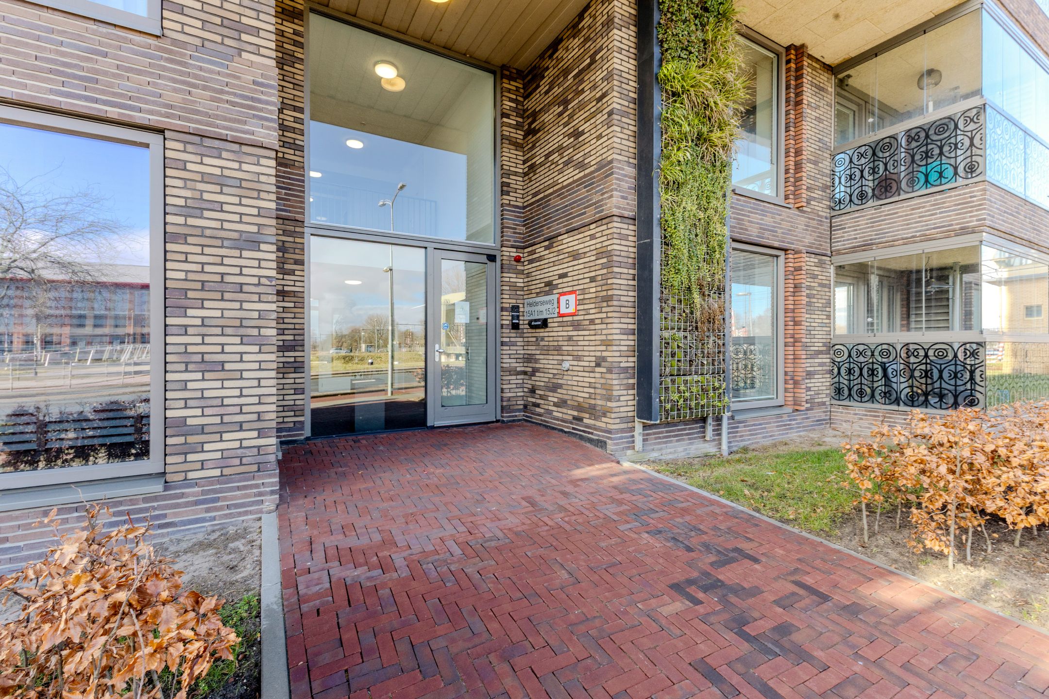 Foto 24 van Helderseweg 15-D4