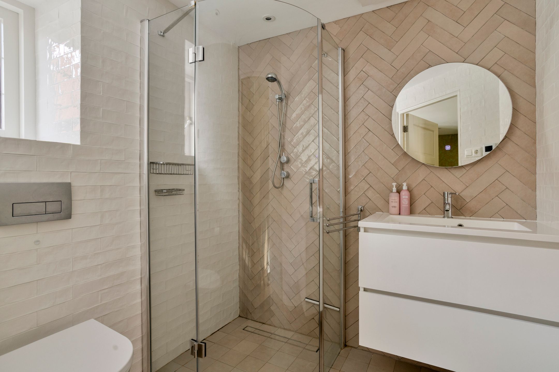 Photo 27 of Dorresteinweg 10