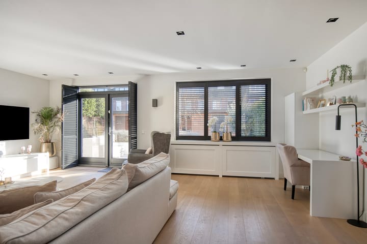 Foto 12 van Karavaanstraat 47