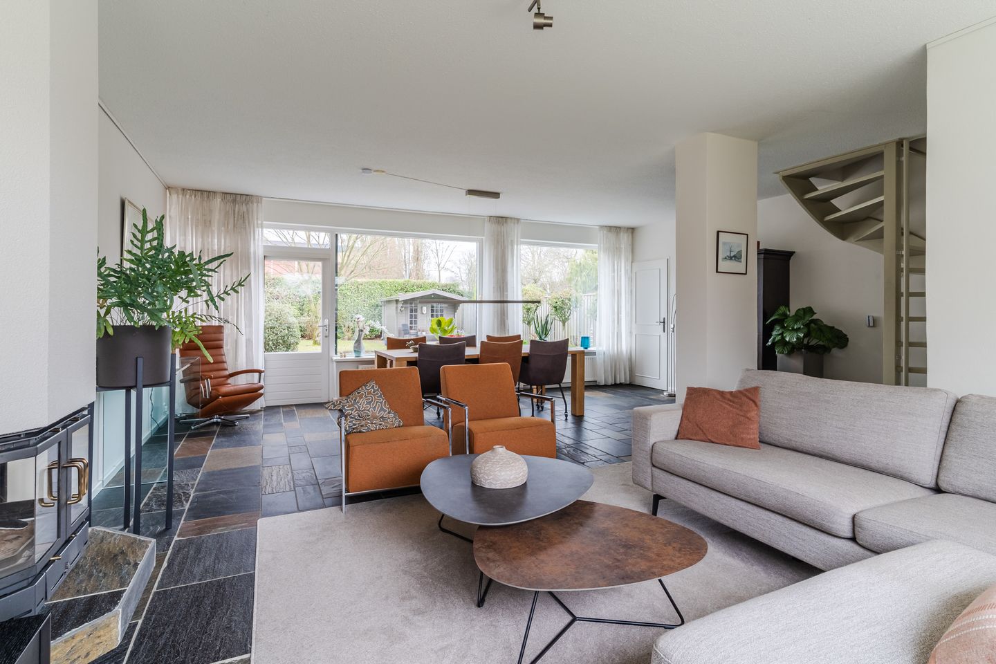 Foto 10 van Jan Tinbergenlaan 3