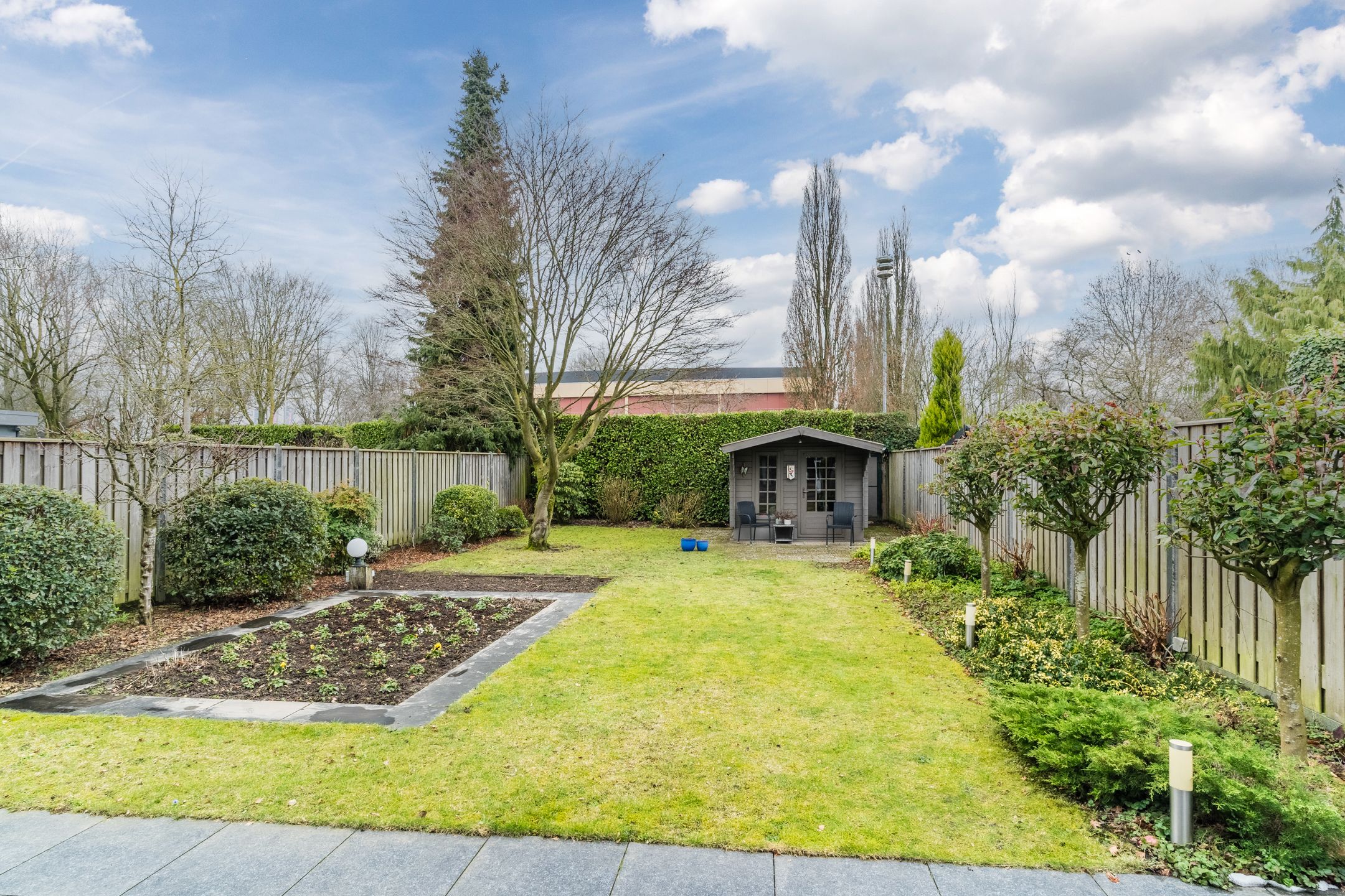 Foto 21 van Jan Tinbergenlaan 3