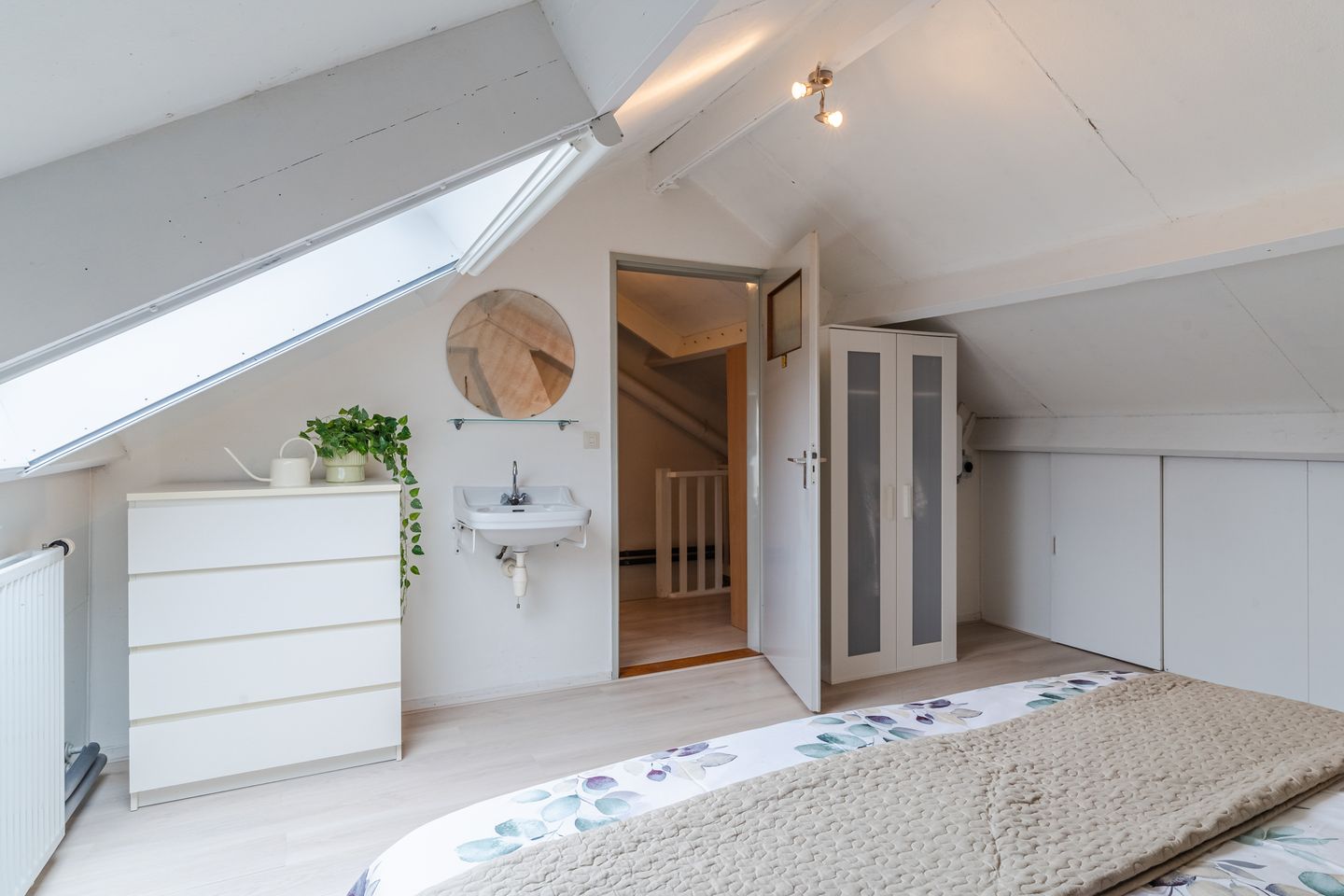 Foto 44 van Jan Tinbergenlaan 3