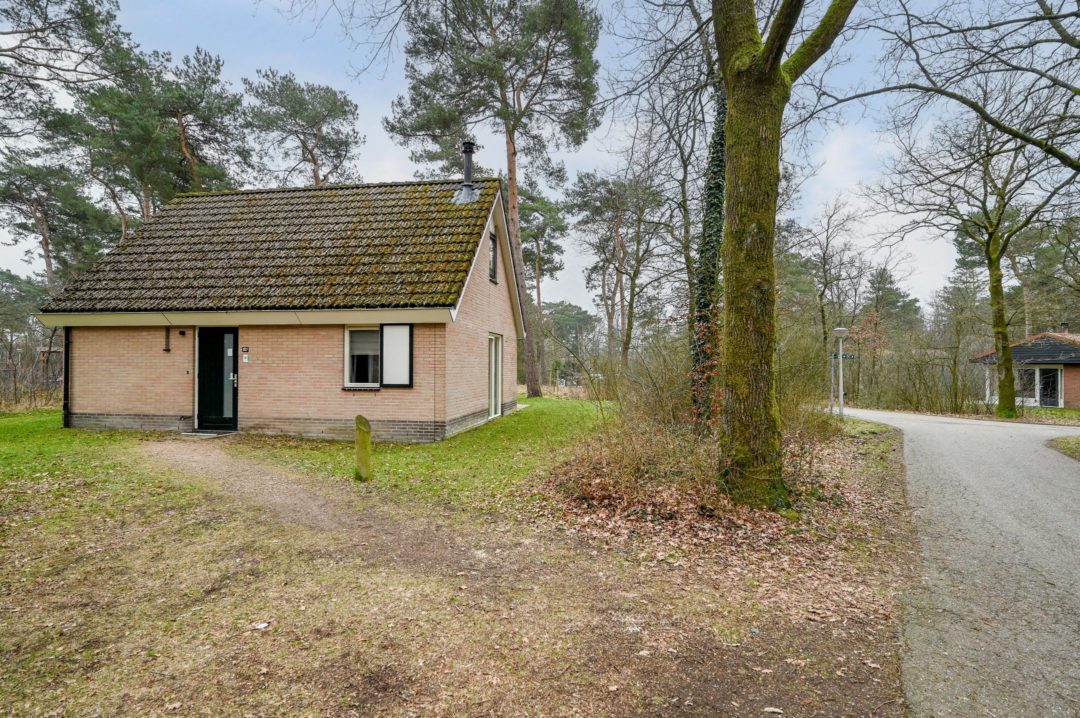 Foto 21 van Landuwerweg 17-357