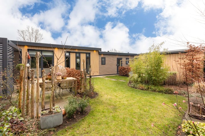 Photo 2 of Vijfsprongweg 30-63