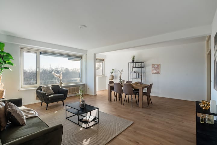 Photo 4 of Thomas Jeffersonlaan 487