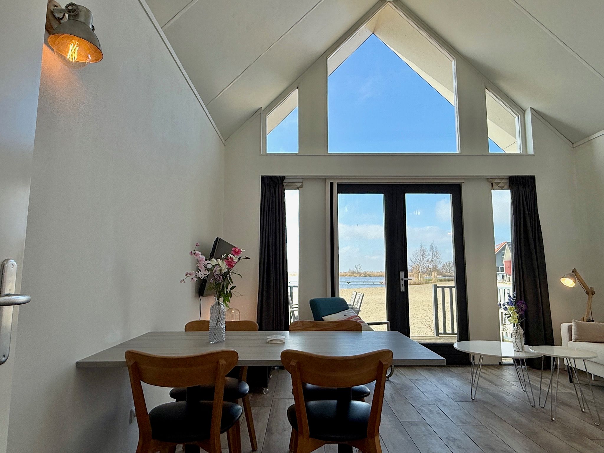 Photo 12 of H.W. Stekelenburgweg 25