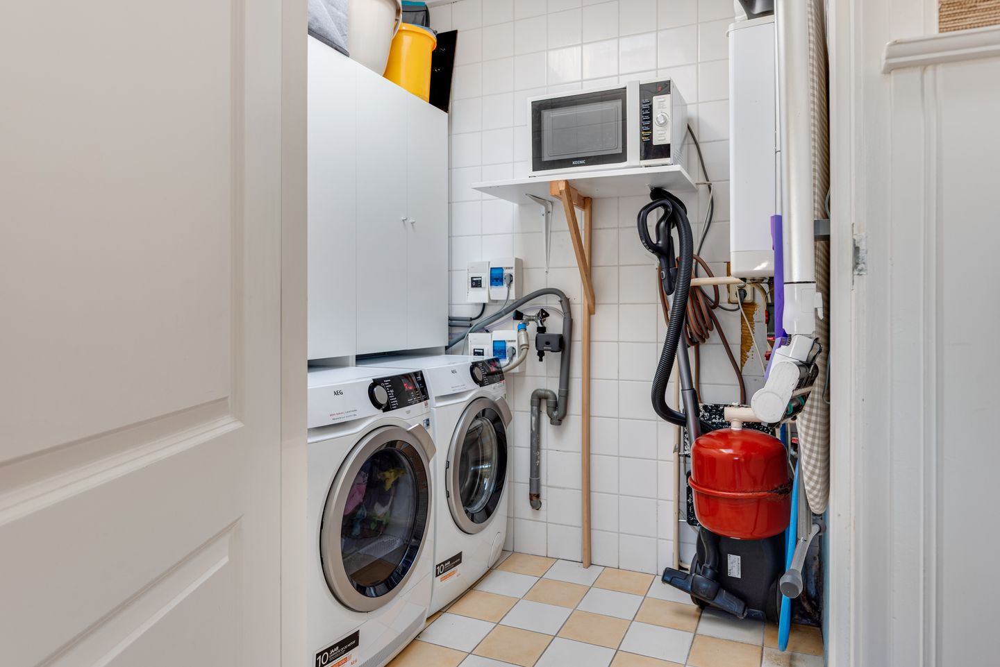 Foto 25 van Julianaplein 12