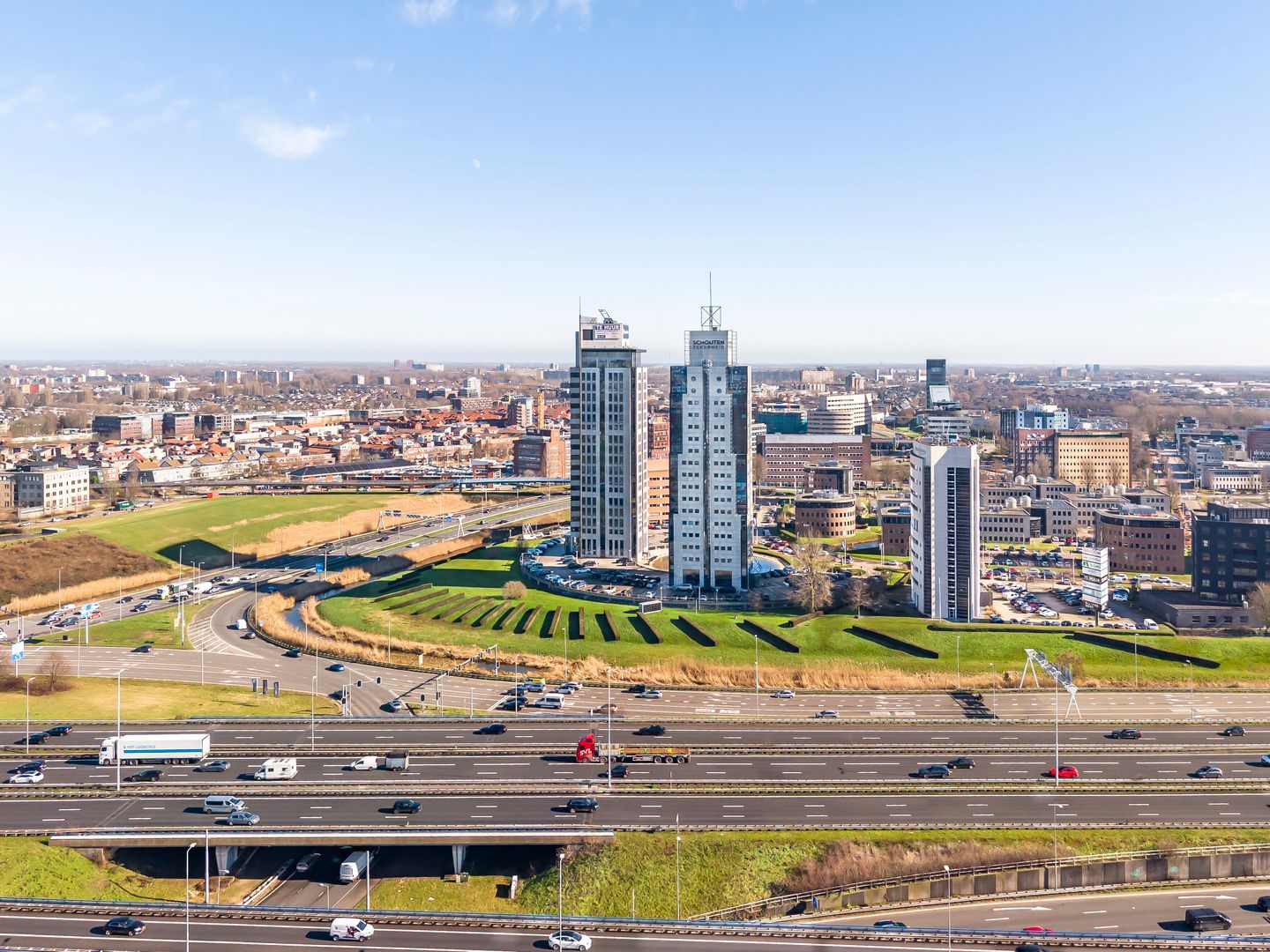 Bekijk foto 2 van Rivium Quadrant 81