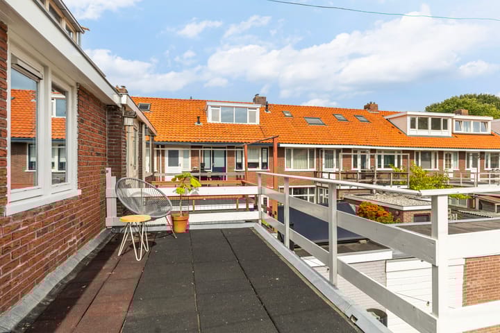 Photo 32 of Frederik Ruyschstraat 24